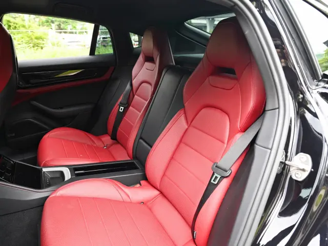 Porsche Panamera — Фото автомобиля 9