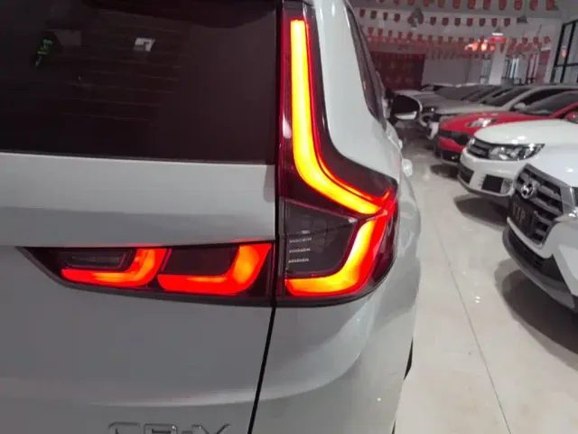 Honda CR-V — Фото автомобиля 7