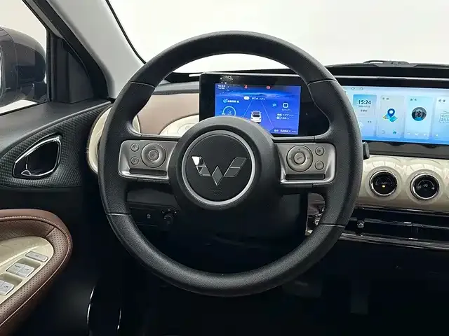 Wuling Bingo — Фото автомобиля 11