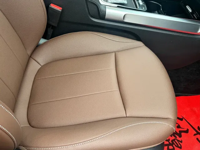 Mercedes-Benz GLB-Class — Фото автомобиля 12
