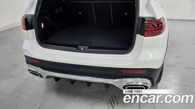 Mercedes-Benz GLB-Class — Фото автомобиля 11