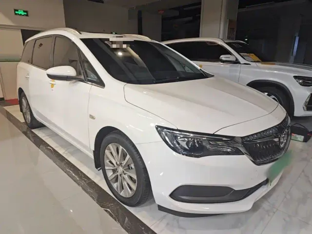 Buick Buick GL6 2021 323T Mild Hybrid Connected Luxury — Фото автомобиля 3
