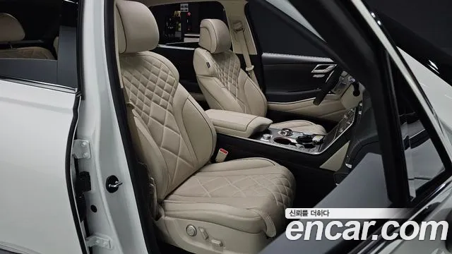 Genesis GV80 — Фото автомобиля 15