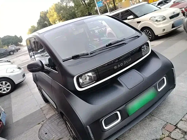 Baojun KiWi EV — Фото автомобиля 3