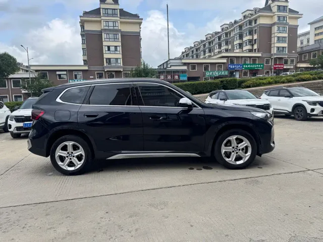 BMW X1 — Фото автомобиля 4