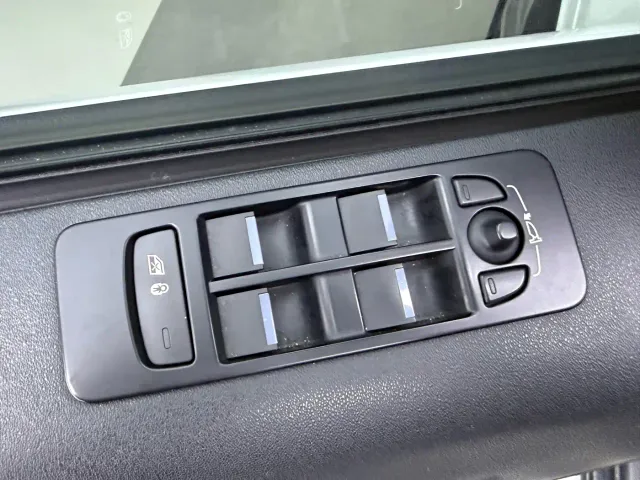 Land Rover Discovery Sport — Фото автомобиля 27
