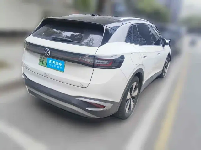 Volkswagen ID.4 X — Фото автомобиля 2