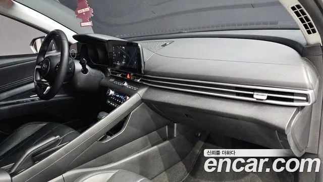 Hyundai AVANTE Avante (CN7) — Фото автомобиля 28
