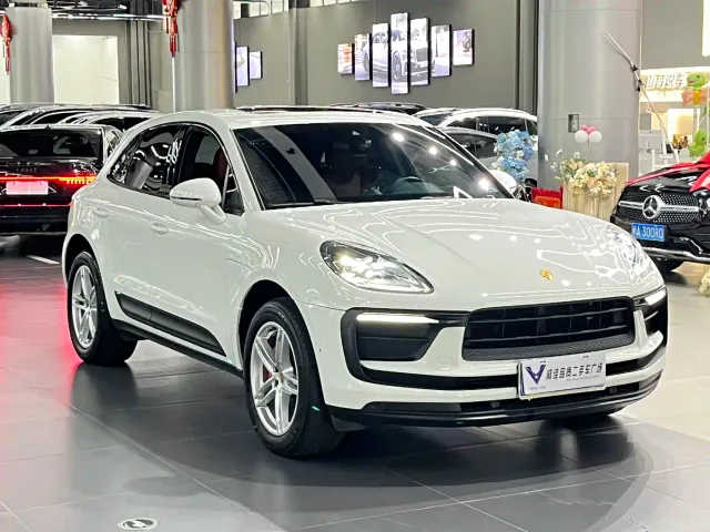 Porsche Macan — Фото автомобиля 3