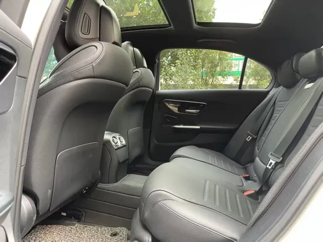 Mercedes-Benz C-Class — Фото автомобиля 7