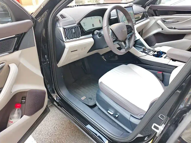 BYD Song PLUS — Фото автомобиля 12