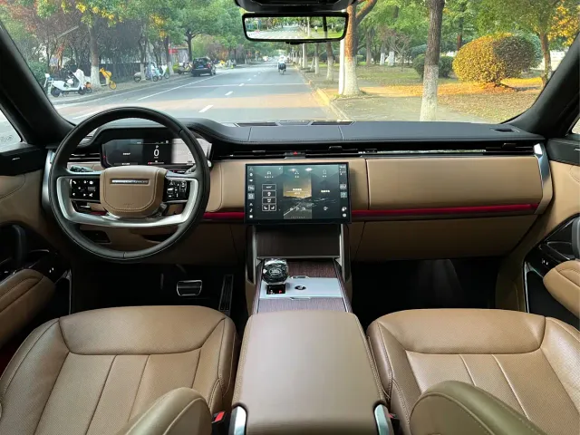 Land Rover Range Rover — Фото автомобиля 10