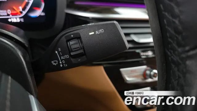 BMW 5 Series G30 — Фото автомобиля 30