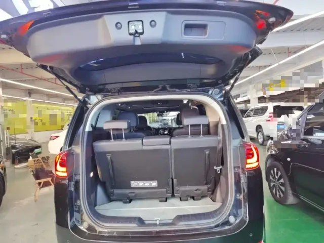 GAC Trumpchi M8 — Фото автомобиля 18