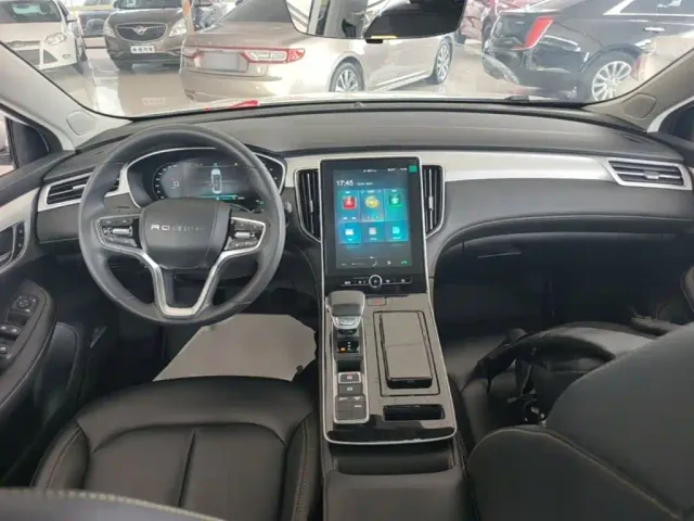 Roewe i6 MAX EV — Фото автомобиля 9