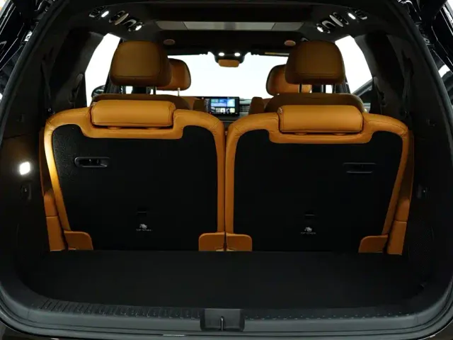 IM Motors LS8 — Фото автомобиля 23