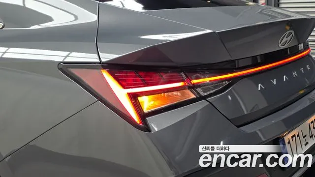 Hyundai Avante CN7 — Фото автомобиля 23