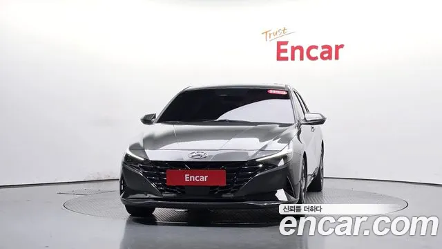 Hyundai AVANTE Avante (CN7) — Фото автомобиля 2