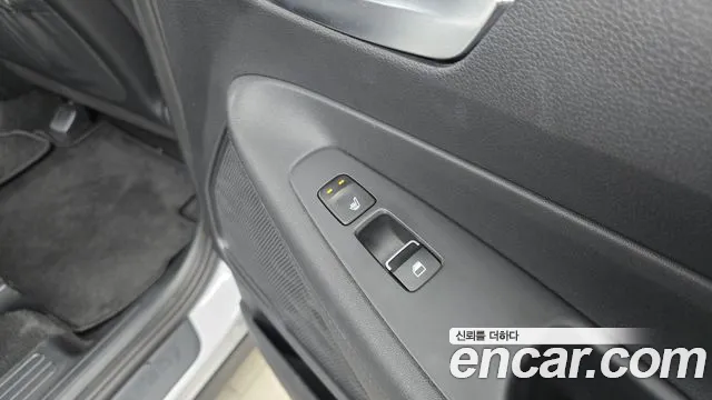 Hyundai Santa Fe — Фото автомобиля 22