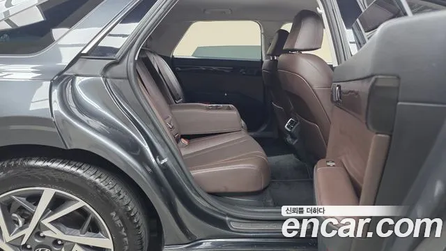 Hyundai Grandeur GN7 — Фото автомобиля 17