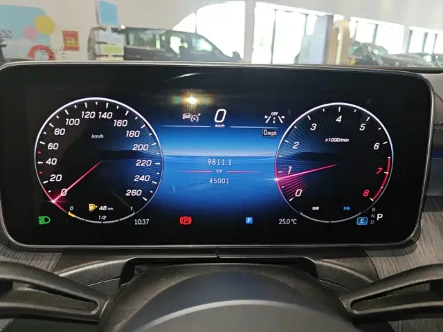 Mercedes-Benz C-Class — Фото автомобиля 11