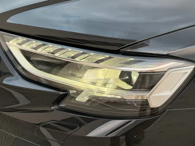 Audi A8 — Фото автомобиля 14