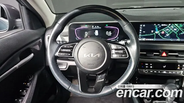 Kia Seltos — Фото автомобиля 19