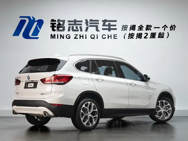 BMW X1 — Фото автомобиля 7