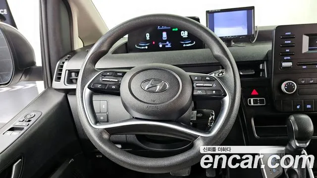 Hyundai Staria Staria Карго 5 мест — Фото автомобиля 13