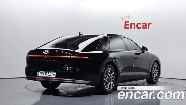 Hyundai Grandeur GN7 — Фото автомобиля 2
