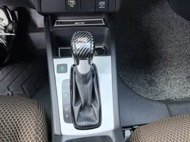 Honda Fit — Фото автомобиля 13