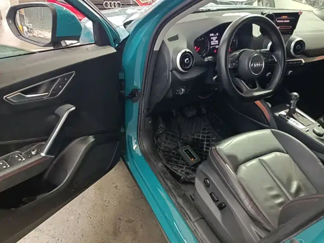 Audi Q2L — Фото автомобиля 15