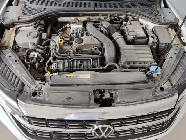 Volkswagen Sagitar — Фото автомобиля 10