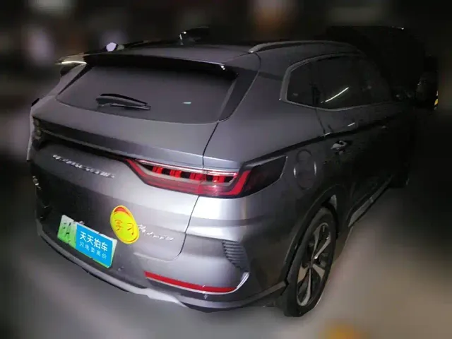 BYD Song PLUS — Фото автомобиля 2