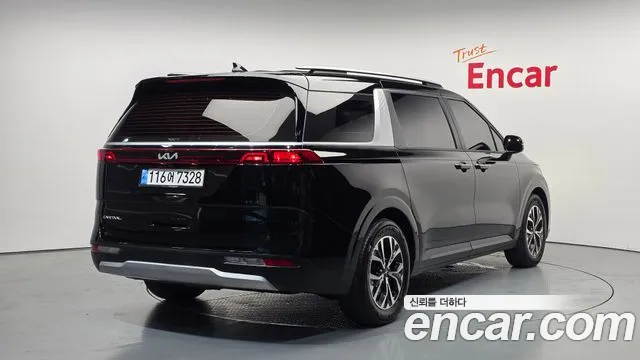 Kia Canival Carnival 4 поколение Бензин 9 мест Prestige — Фото автомобиля 2