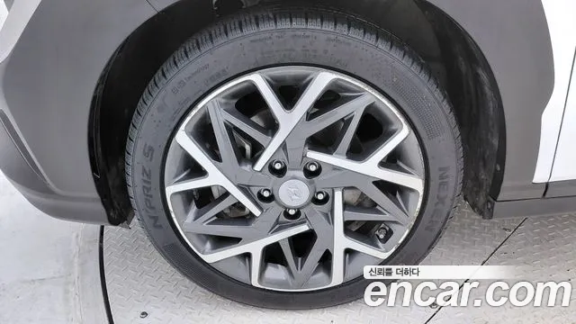 Hyundai Kona Новый Kona Гибрид Smart — Фото автомобиля 5