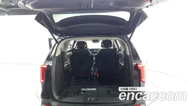 Kia Carnival 4th Gen — Фото автомобиля 24