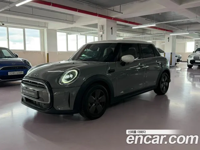 Фотография автомобиля — MINI Cooper