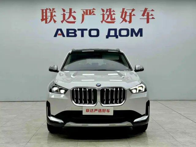 BMW X1 — Фото автомобиля 2