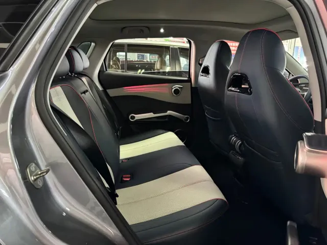 BYD Yuan PLUS — Фото автомобиля 9