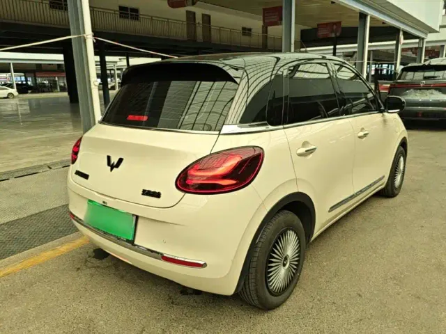 Wuling Bingo — Фото автомобиля 6