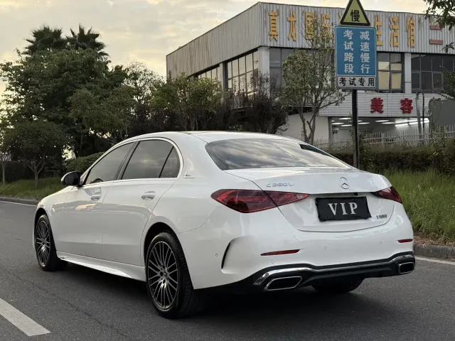 Mercedes-Benz C-Class — Фото автомобиля 6