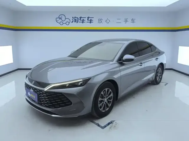Фотография автомобиля — BYD Qin L