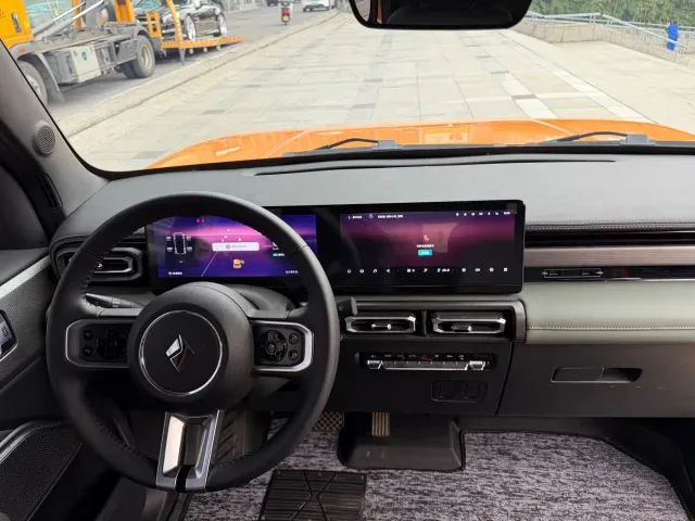 Baojun Yep — Фото автомобиля 9