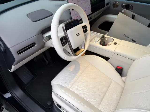 Li Auto i6 — Фото автомобиля 4