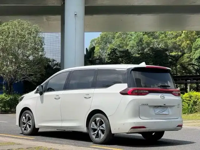 GAC Trumpchi M6 — Фото автомобиля 6