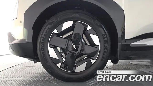 Kia EV5 — Фото автомобиля 4