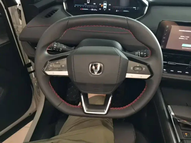 Changan CS55 Plus — Фото автомобиля 10