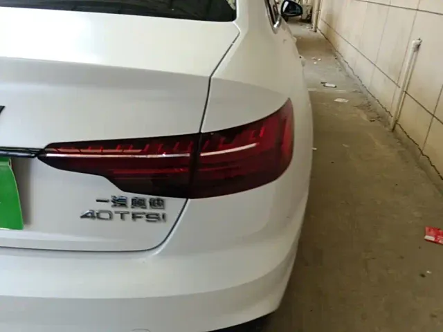 Audi A4L — Фото автомобиля 7