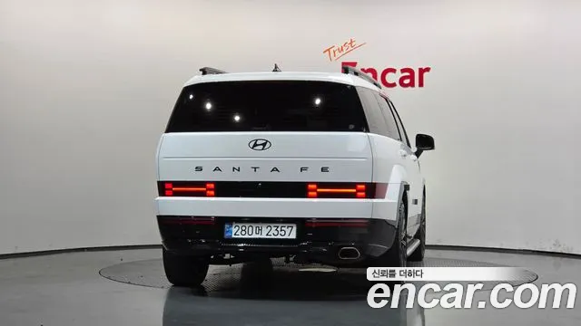 Hyundai Santa Fe — Фото автомобиля 4